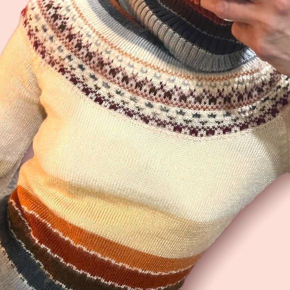 Vicki Voltz Extreme Turtleneck Sweater Fits Like Size Small! Darling piece S : S - Picture 1 of 9